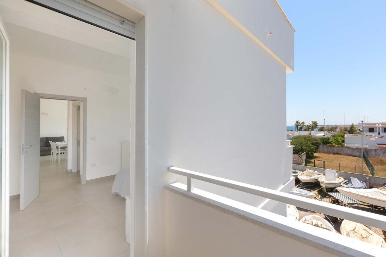 Residence Marelena Casalabate Exterior photo