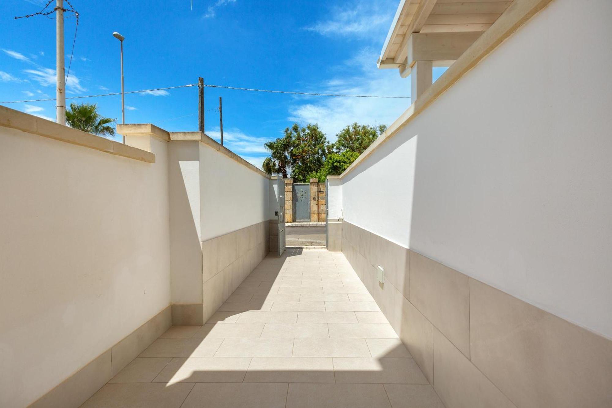 Residence Marelena Casalabate Exterior photo
